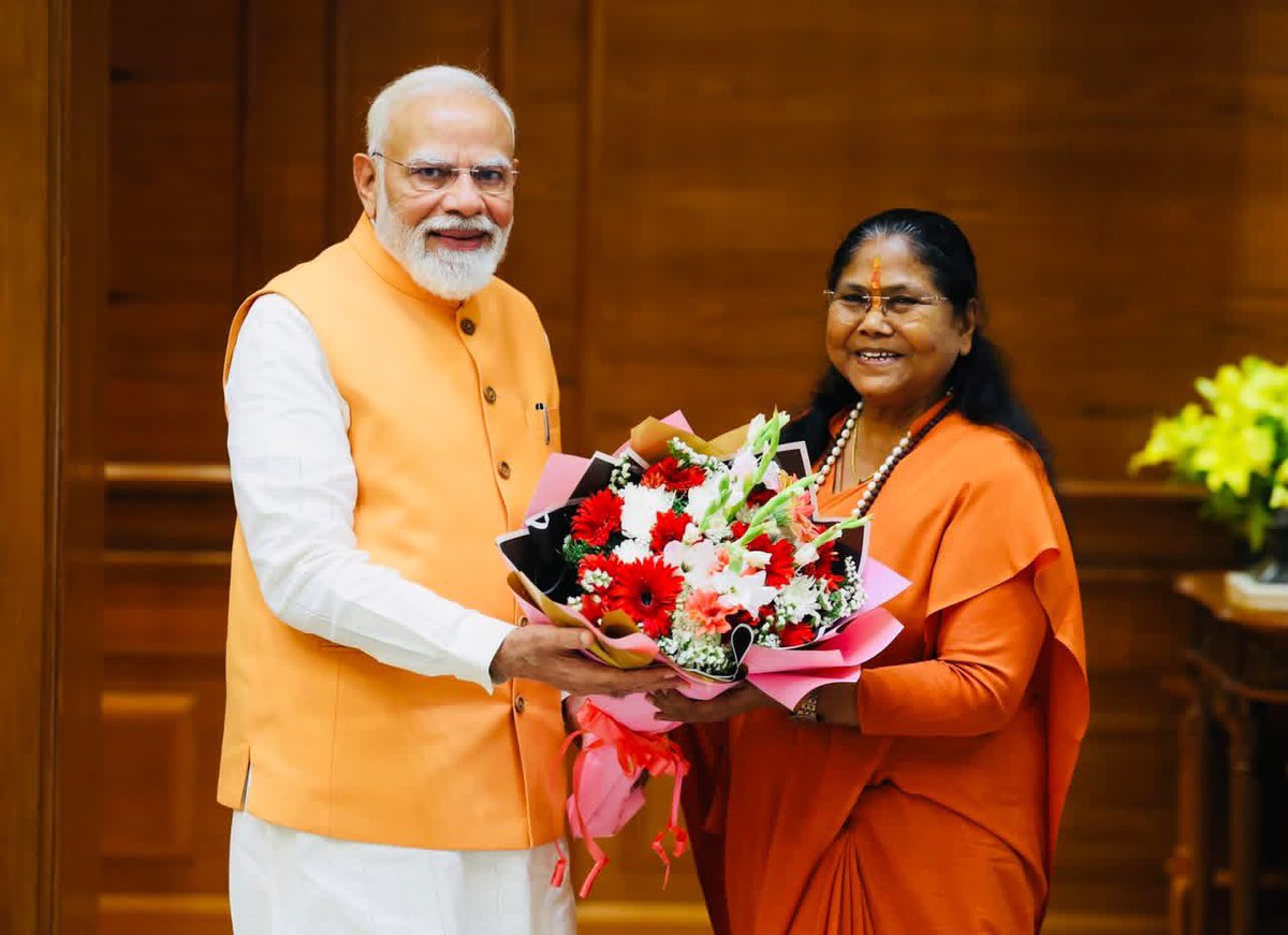 SadhviNiranjan's tweet photo. अपार ऊर्जा, अदम्य संकल्प एवं नवाचारों के प्रेरणापुंज, राष्ट्रसेवा के प्रति समर्पित हम सभी कार्यकर्ताओं के प्रेरणास्रोत, देश के माननीय प्रधानमंत्री आदरणीय श्री @narendramodi जी को जन्मदिवस की कोटिशः शुभकामनाएँ। 🙏

प्रभु श्री राम से आपके सुदीर्घ, स्वस्थ एवं मंगलमय जीवन की..

Cont. https://t.co/yJbxZoZLyC