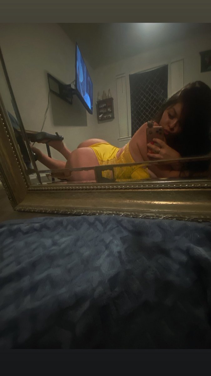 barrbieedolll's tweet photo. cum on me 🫦 https://t.co/uOVWLUgY0Q
