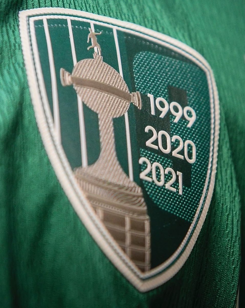 swfltay's tweet photo. tradição é pra porcos! https://t.co/Kq9frV8X2e