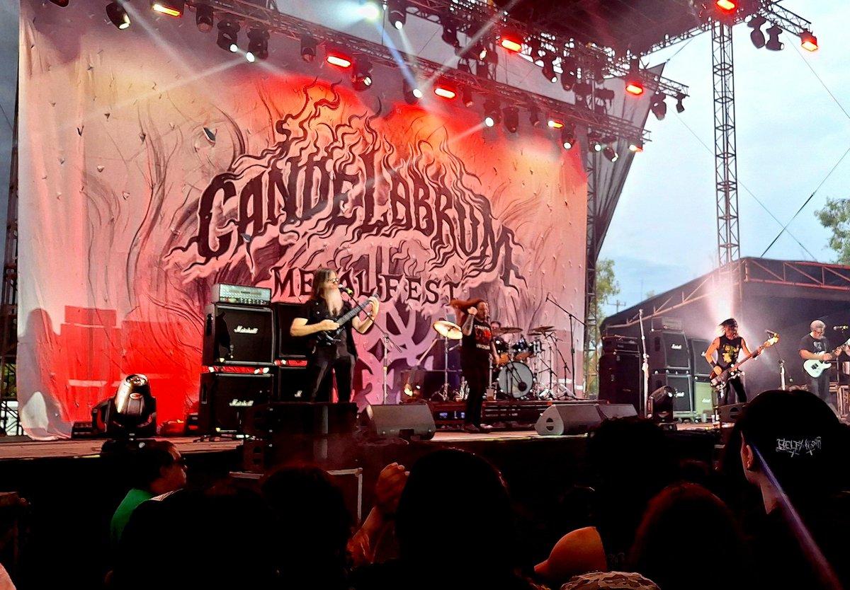 GabrielaSigel's tweet photo. Día 1 - Candelabrum 🤘 https://t.co/ssREZutFqc
