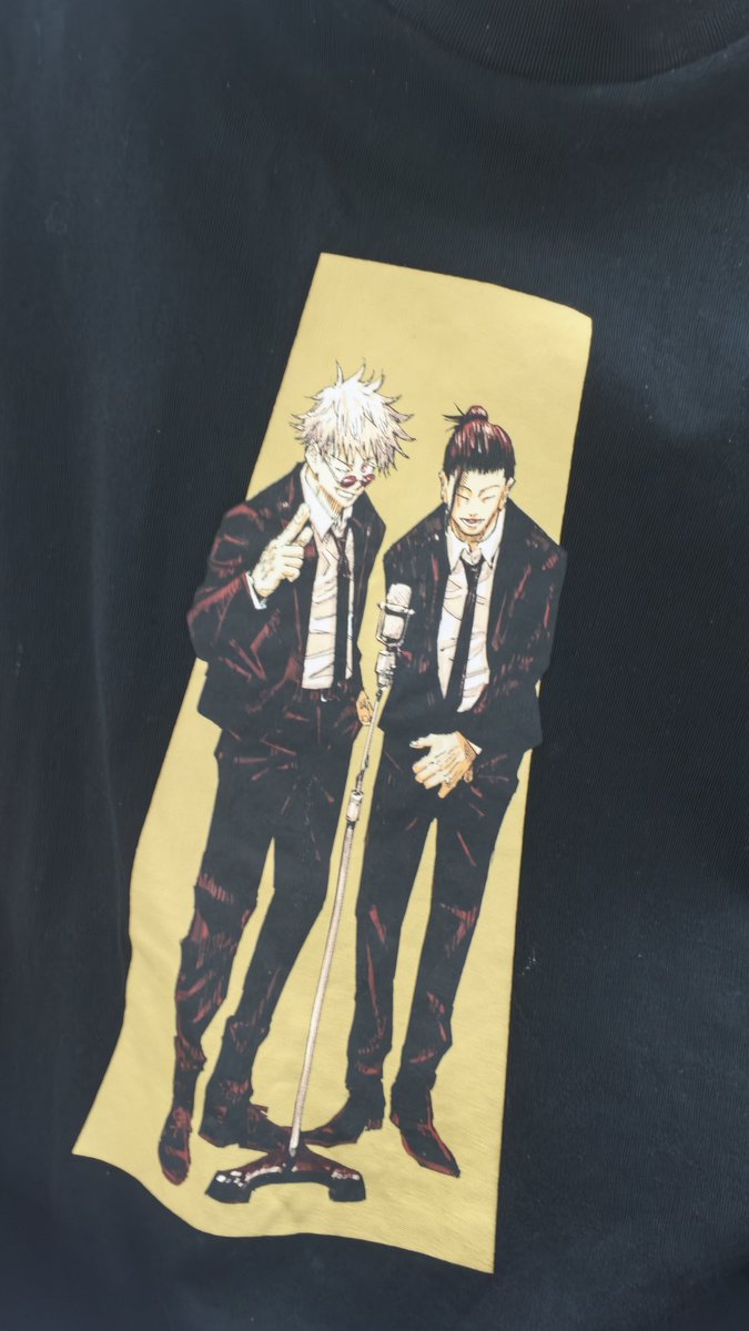 JuJunnior96's tweet photo. ฉันรู้ละทำไมน้อนธีมีเสื้อตัวนี่ 5 ตัว เออออ เอาเถอะ https://t.co/xB7y5CHax7