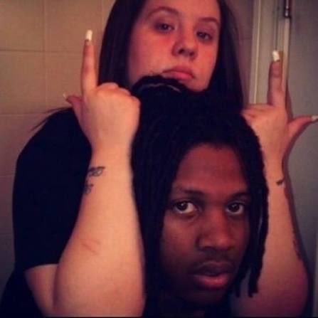 2Charmss__'s tweet photo. Bc OTF Nikki was in the MF field 😭.
She never switched up or talked too crazy about him after they broke up. She’s not a bitter baby mama & she takes care of her kids. She’s don’t be in the blogs or selling pussy (as far as I know), so I respect her as a YT woman from Chicago 😭💀.