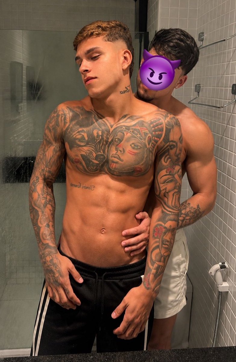 juniorhonoratof's tweet photo. Fui passivo pela primeira vez 🥵 https://t.co/obOGEAxxFW