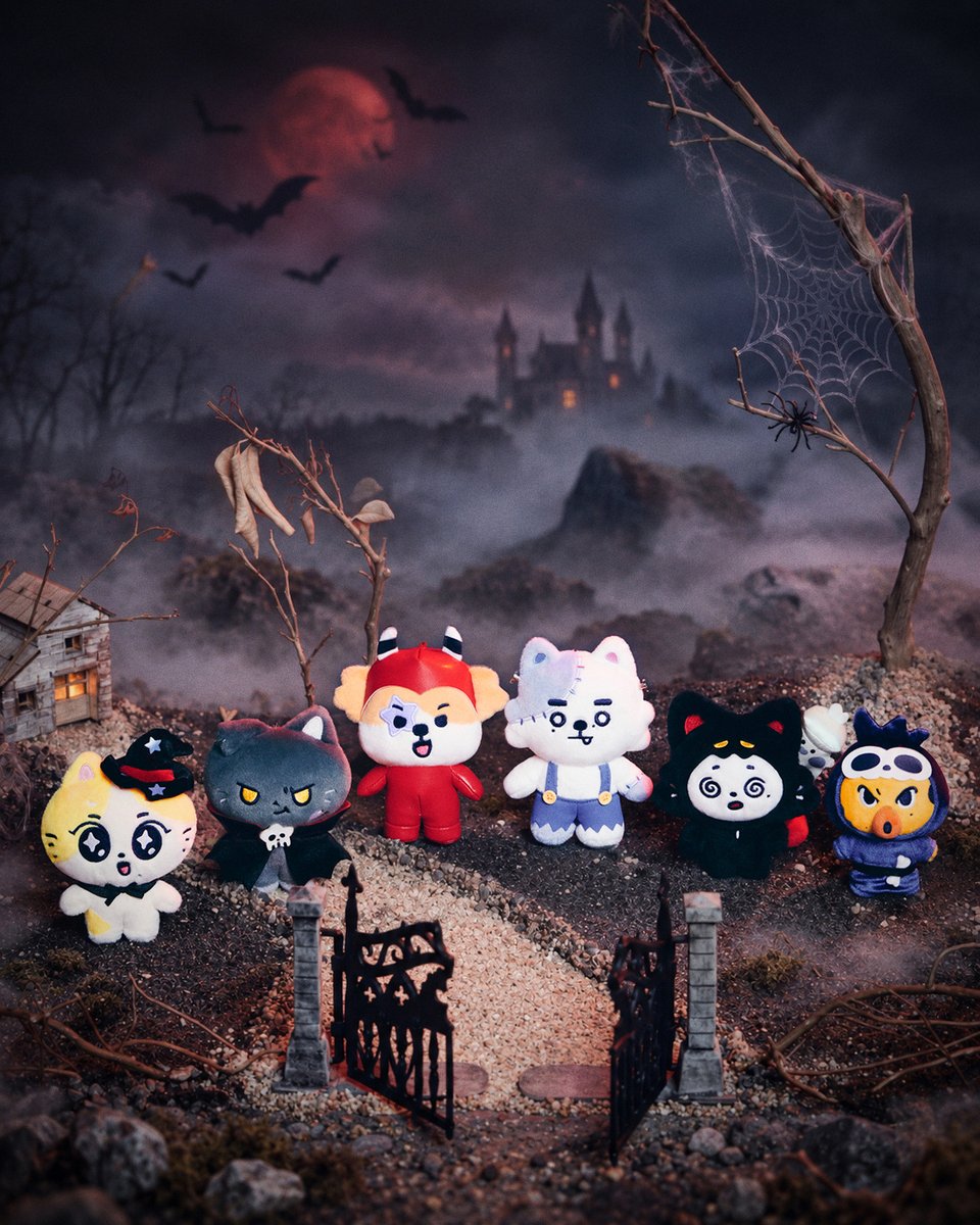 HYBE_MERCH's tweet photo. SPOOKY ENCHIN Official Merch.
Concept Photo (1/5)
⠀ 
[OFFLINE]
📆 2026. 09. 29 - 2026. 10. 09 
📍 서울 성동구 성수이로24길 31, HAESO
⠀ 
[ONLINE]
📆 2026. 09. 29. 11AM(KST)
📍 @weverseshop
⠀ 
#ENHYPEN #엔하이픈 
#ENCHIN #엔친 https://t.co/oPgj2J6ivo
