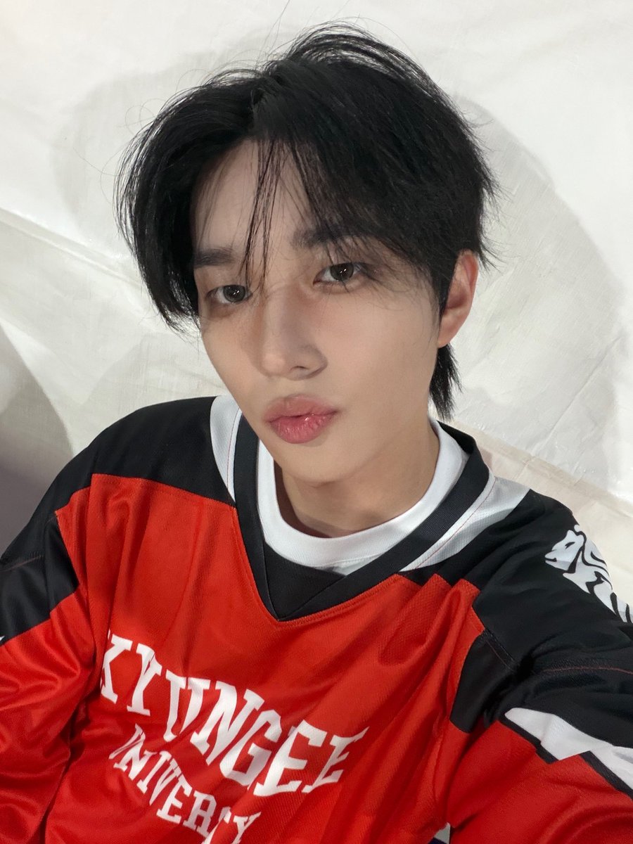 archivetheoseob's tweet photo. 😻 love u beautiful theoseob as always https://t.co/Eg5ZaclHNl