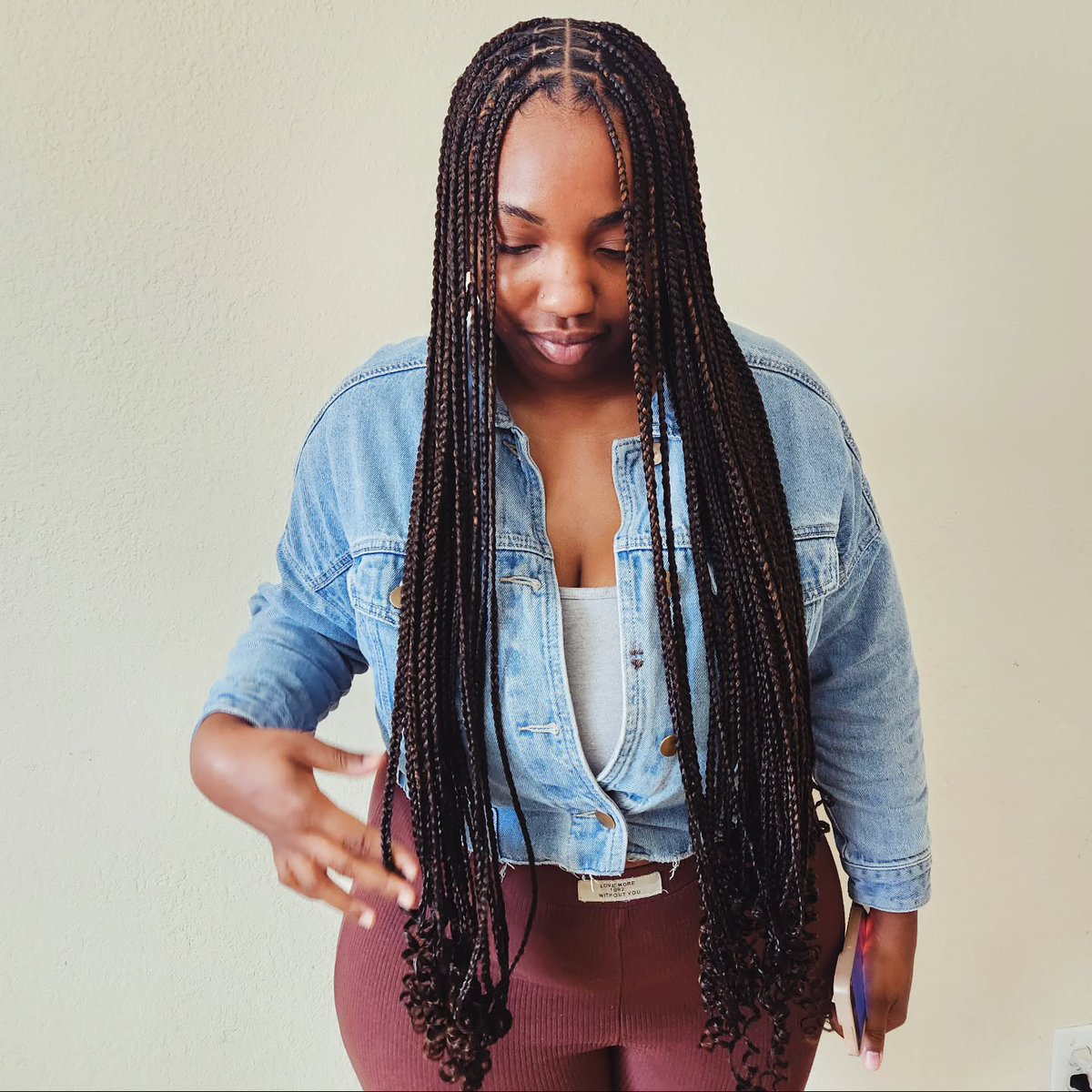 Rose_Eda's tweet photo. Medium knotless braids 😍😍😍 https://t.co/4ktRRospjJ