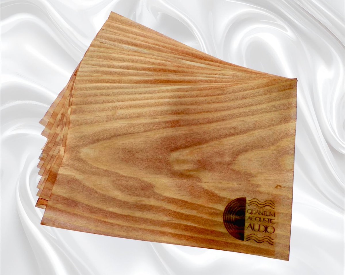 Quantum_AA's tweet photo. 「数種類あるQuantum Vibe Sheet、どれを選べばいい?」への答え。
お気軽/お手軽に始めるなら→Light
変化の"質"を追うなら→Large / Square
フル体験を求めるなら、迷わずSE一択。
#QuantumVibeSheet #QAA #QuantumAcousticAudio https://t.co/I3y5fcTtqA