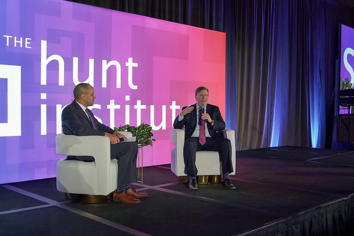Hunt_Institute's tweet photo. 300+ leaders from all 50 states and DC came together tonight, welcomed by Colorado Gov. @jaredpolis, to celebrate what's possible when we invest in our youngest learners. We're honored to present the inaugural Governor James B. Hunt, Jr. Leadership Award to Mississippi Gov. @tatereeves. A powerful night at our 9th Annual Early Childhood Leadership Summit.. #ECLS2026