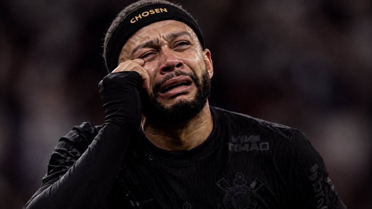 desespero_spfc's tweet photo. Zoaram tanto a gente que esqueceram do próprio timeco.

Vai dar parabéns ao Boca de novo, galinha! Kkk https://t.co/JO06pgtQz9