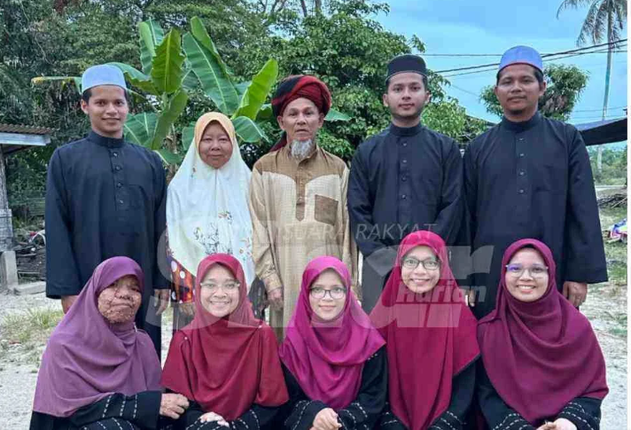 SinarOnline's tweet photo. 'Doktor cakap sudah terlambat'

"Ada yang tanya, saya tak malu ke? Saya jawab, apa yang saya nak malukan kerana ujian ini hadiah daripada ALLAH..."

BACA: https://t.co/aHcLUv6owo

#sinarharian #beritaterkini #beritaviral