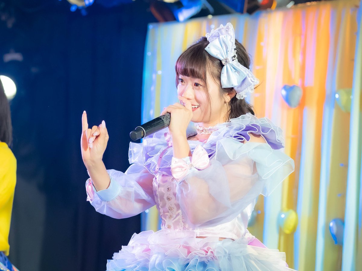 srp_ayaka's tweet photo. お誕生日を迎えました〜〜！🎂🎉

今年も大好きな人たちと、大好きなことをしてたくさん笑って過ごせますように💭💕

今年も私らしく全力で楽しみます
これからもよろしくね〜〜！！ https://t.co/8uCTnlzKgS