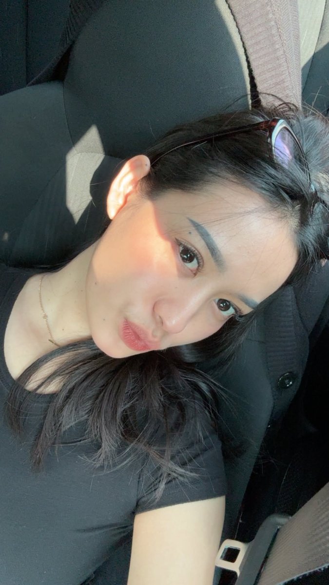 vikacxtm tweet picture
