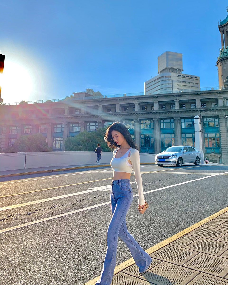 mcFloger's tweet photo. Hi friend! 🌈 Today is a great day because you’ve got a spark in you—let it light up the path ahead. 🌈
CsLyRE https://t.co/HAp0OxxGKV