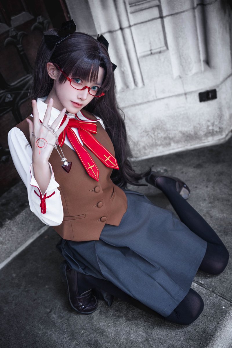 suiika_desuwa's tweet photo. #rintohsaka #遠坂凛 #fatestaynight #cosplay https://t.co/55GlK8yz9W