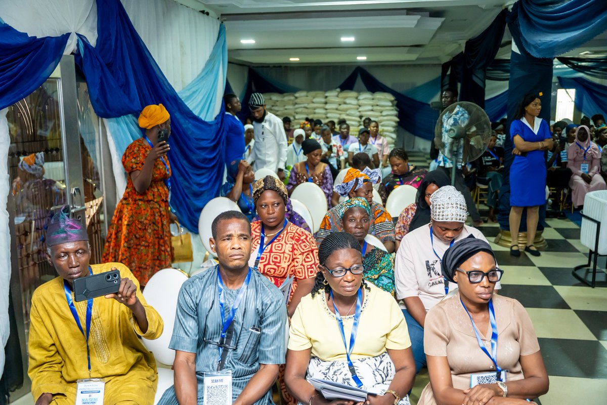 SenSharafaAlli's tweet photo. Yesterday, I facilitated the National Agency for Science and Engineering Infrastructure (NASENI) @NASENIHQ Sustainable Empowerment Programme for our people. The programme benefited 270 lives across Oyo State.

Clean cookstoves, rice and cash support were provided to 230 women, while 40 men received solar home systems.

This event is about cleaner energy, stronger livelihoods and practical support that can make a lasting difference in the lives of our people. Oyo AHEAD is real, practical support reaching real hands.

Special appreciation goes to our Campaign Director General, Asiwaju Yemi Aderibigbe, for standing in and seeing the programme through with such care.

My gratitude also goes to NASENI for choosing Oyo State for this initiative, as well as the officials, leaders, stakeholders and, above all, the people who supported the event and made it possible.

To everyone who received support yesterday, thank you for trusting the process. The items and support provided are more than what was received on the day. They are opportunities to improve livelihoods, support families and build a more secure future.

This is what we mean when we say Oyo AHEAD. It is about taking practical steps that touch lives and create opportunities for our people.

This is only the beginning. Oyo AHEAD is a promise, and that promise will be kept.

PRACTICAL SUPPORT. REAL IMPACT.

#BSA2027
#OyoAHEAD
#ÌtayoÒyó