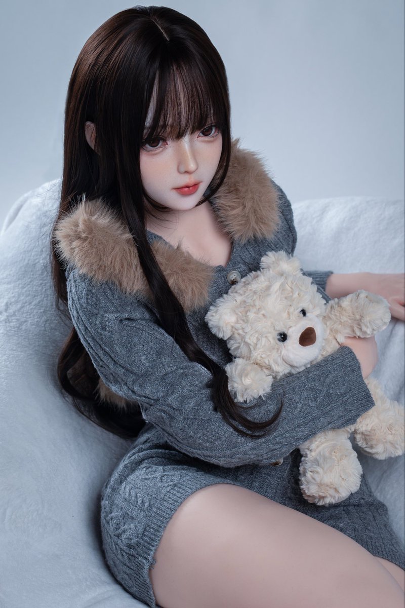 tinyqrio's tweet photo. 【她语】
早晚的风，渐渐有了秋意🍂

朝晩の風が、少し秋めくてきた🍂

#ラブドール
#等身大人形
#她语
#Artdoll
#かわいい
#硅胶娃娃 https://t.co/PVCvJZLrXy