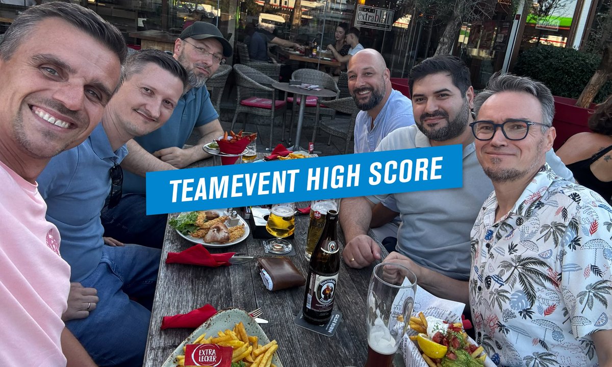 ListLohr's tweet photo. 🎮 Unsere Head Ofs aller Teams haben sich zu ihrem diesjährigen Teamevent in Hannover getroffen. Los ging's mit Arcade-Action im Hi-Score, danach gemeinsames Essen im Extrablatt und zum Ausklang ein entspannter Abend auf dem Maschseefest.🍹 https://t.co/iWlEFcnPRo https://t.co/dtg7MTgEEI