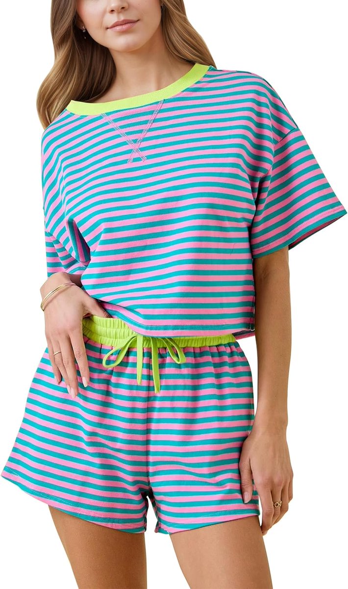 MingWren58185's tweet photo. Classic stripes + ultimate comfort! 💕 Soft cotton blend 2-piece lounge set with boxy tee &amp; wide-leg shorts (with pockets!). Perfect for everyday. $30.11
📷https://t.co/q6nuBG9Ynk
#StripedLoungeSet #CottonPajamas #WomenLoungewear #BoxyTeeSet #CasualLounge #SummerSet https://t.co/wvz5zJaz3d