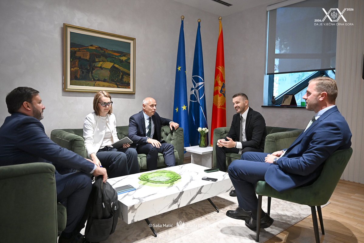 naim_gj's tweet photo. 📌 Together with the SG of the Regional Cooperation Council Mr. Amer Kapetanović and his team in Podgorica.

Regional cooperation is key to building a stronger, more connected and prosperous region. 🤝🌍 https://t.co/dIN1xt0f5W