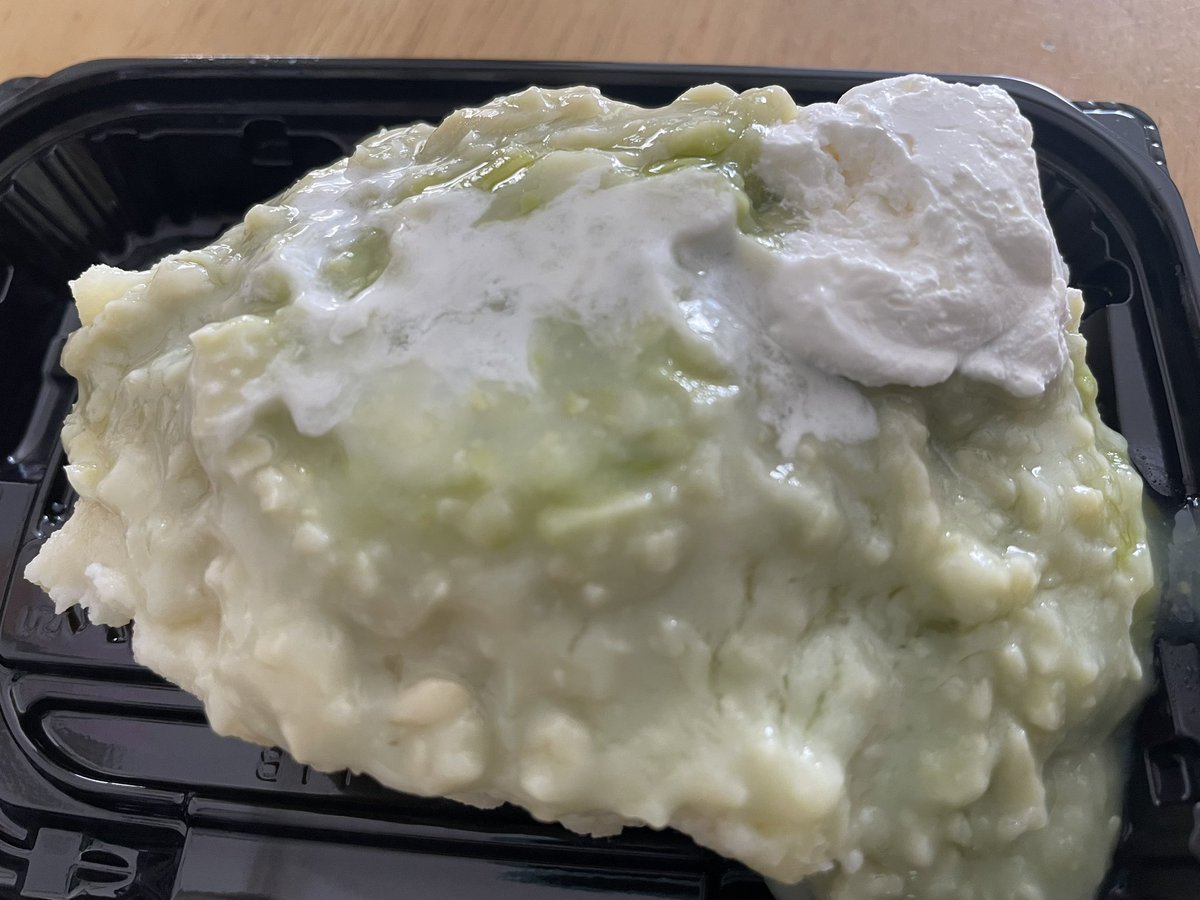konbu828's tweet photo. #ご当地ポテサラ　#ずんだポテサラ
ずんだとホイップの部分を食べると、 スイーツ
ポテトと一緒に食べると、とたんにおかずになる！ https://t.co/MGyhReDh8a