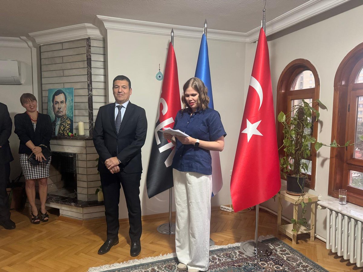 UluskonTurkiye's tweet photo. Uluslararası Yatırım ve İş Dünyası Konfederasyonu (ULUSKON) Genel Başkanı ve Birleşmiş Milletler İyi Niyet Elçisi Nezaket Emine Atasoy, Nikaragua’nın Ankara Büyükelçisi Tatiana Daniela Garcia Silva’nın ev sahipliğinde düzenlenen özel resepsiyona katılım sağladı. https://t.co/q9RNo1KxJk