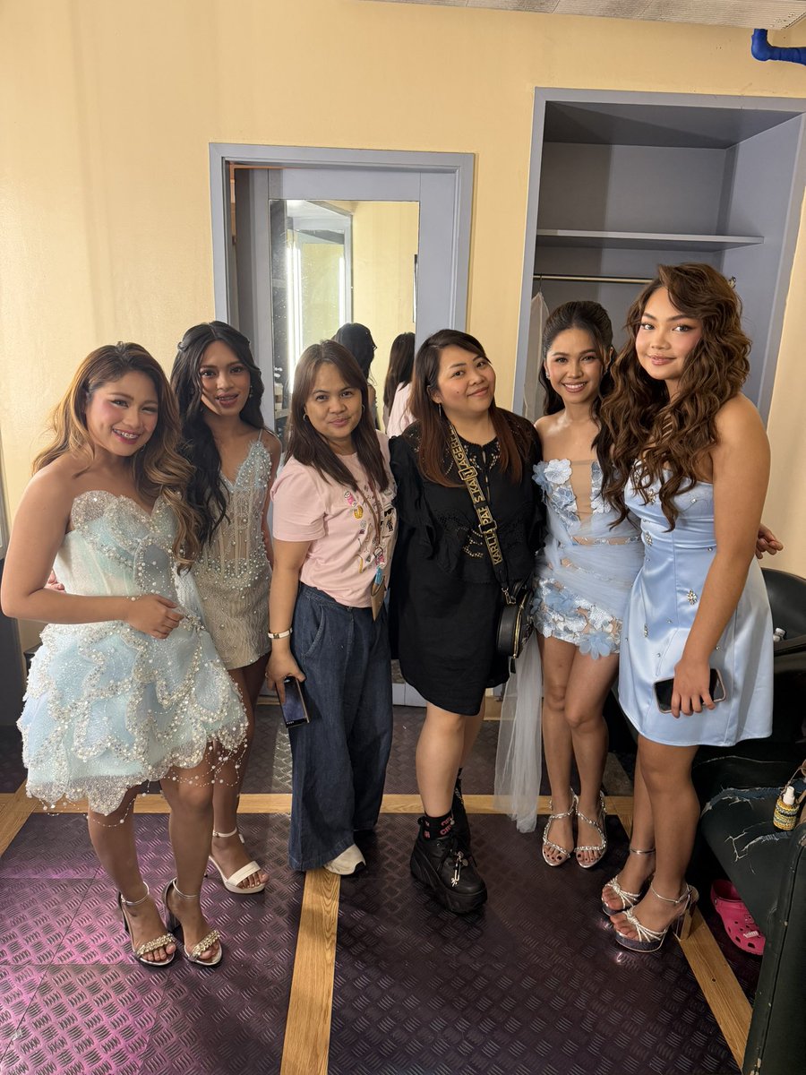 MadamYenggg's tweet photo. TNT DIVAS
π©΅π©΅π©΅π©΅
#TNTDivas https://t.co/crxVqMxNZ8