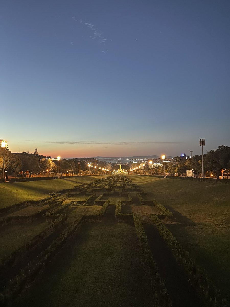 ricbdc's tweet photo. Nice morning run 🏃♂️in Lisbon before conferencing. #foresight #prospetiva #CPLP https://t.co/5k89OTJAXK