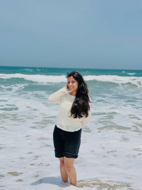 VictoriaWieap's tweet photo. Also, if I don't reply quickly it's because of the time difference, so please be patient :) https://t.co/P7VoMiwvKy