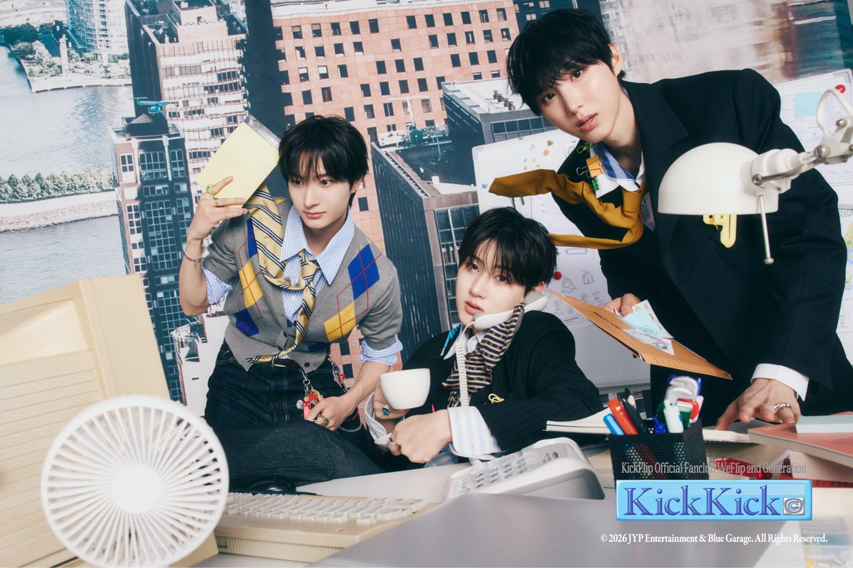 KYEHOONslast's tweet photo. Brb mau kerja lagi https://t.co/1GgpGixbvE