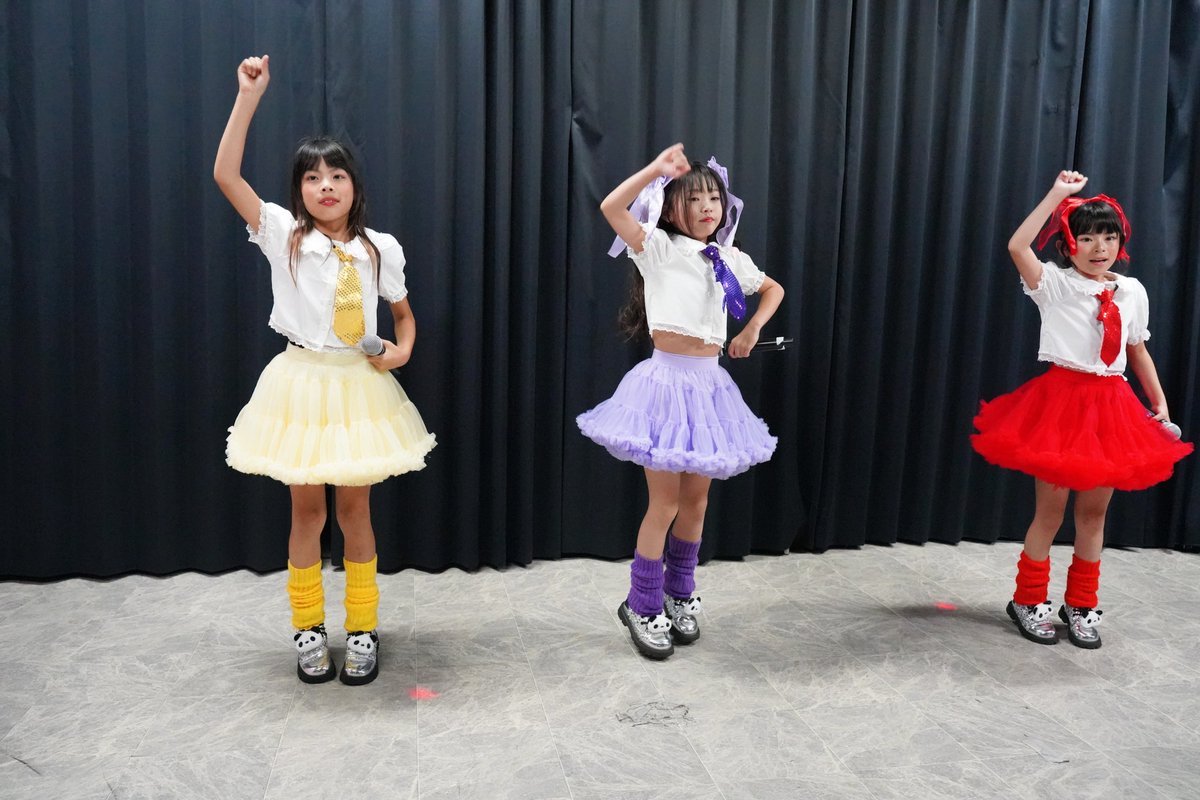 santa777sp's tweet photo. 2026.09.13
#札幌アイドルパレード vol.02
HAPI-PAPY デビュー🆕
#めいたん 💛
#みおりん 💜
#るったん ❤️
🐼
#hapipapy
#ハピパピ
#topmodelschool札幌校 https://t.co/2V1wBurFkX