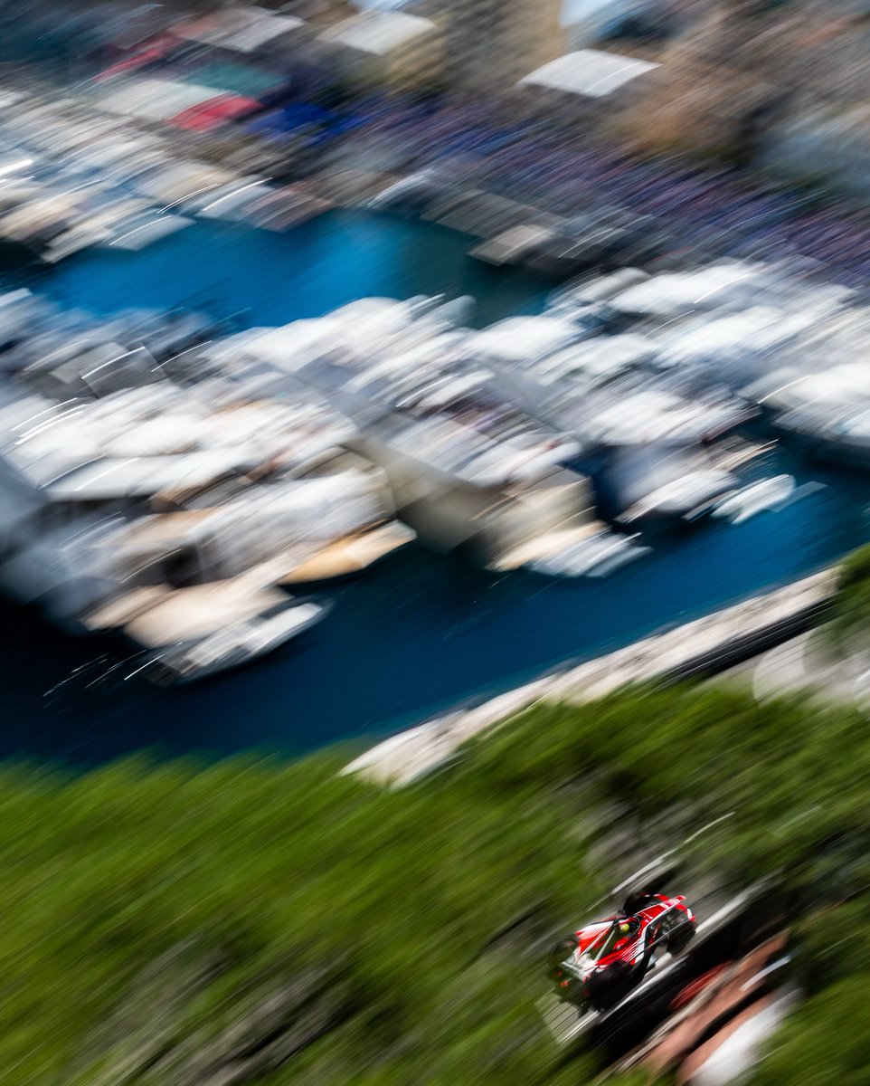OrphaTsoo88u's tweet photo. Monaco Memories. Looking back at my time trackside with Mahindra Racing at this year’s Formula E Monaco ePrix. The history, venue, and gorgeous light make photographing Monaco truly special. https://t.co/lxADaMnC6X