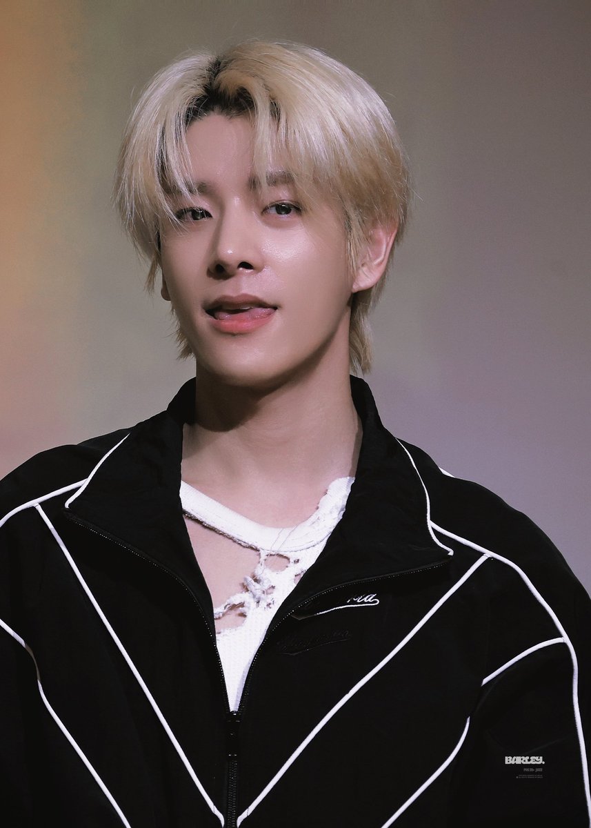 barley_records's tweet photo. 260916

#ENHYPEN #JAKE #제이크 #ENHYPEN_JAKE #엔하이픈 #심재윤 #TeamJAKE https://t.co/gK9fEEYJho