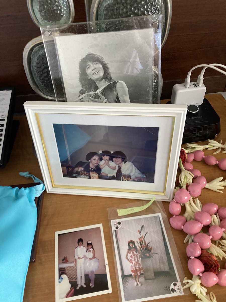 keikonakagawa99's tweet photo. 今日は勝彦さん命日ですが

母の誕生日でもあります。

二人は仲良しでした。

以前江原さんから
天国で待ち合わせしてるけど
まだ会えてないと聞きました。

今は会えている事を願います。 https://t.co/Nrag9oTUBo