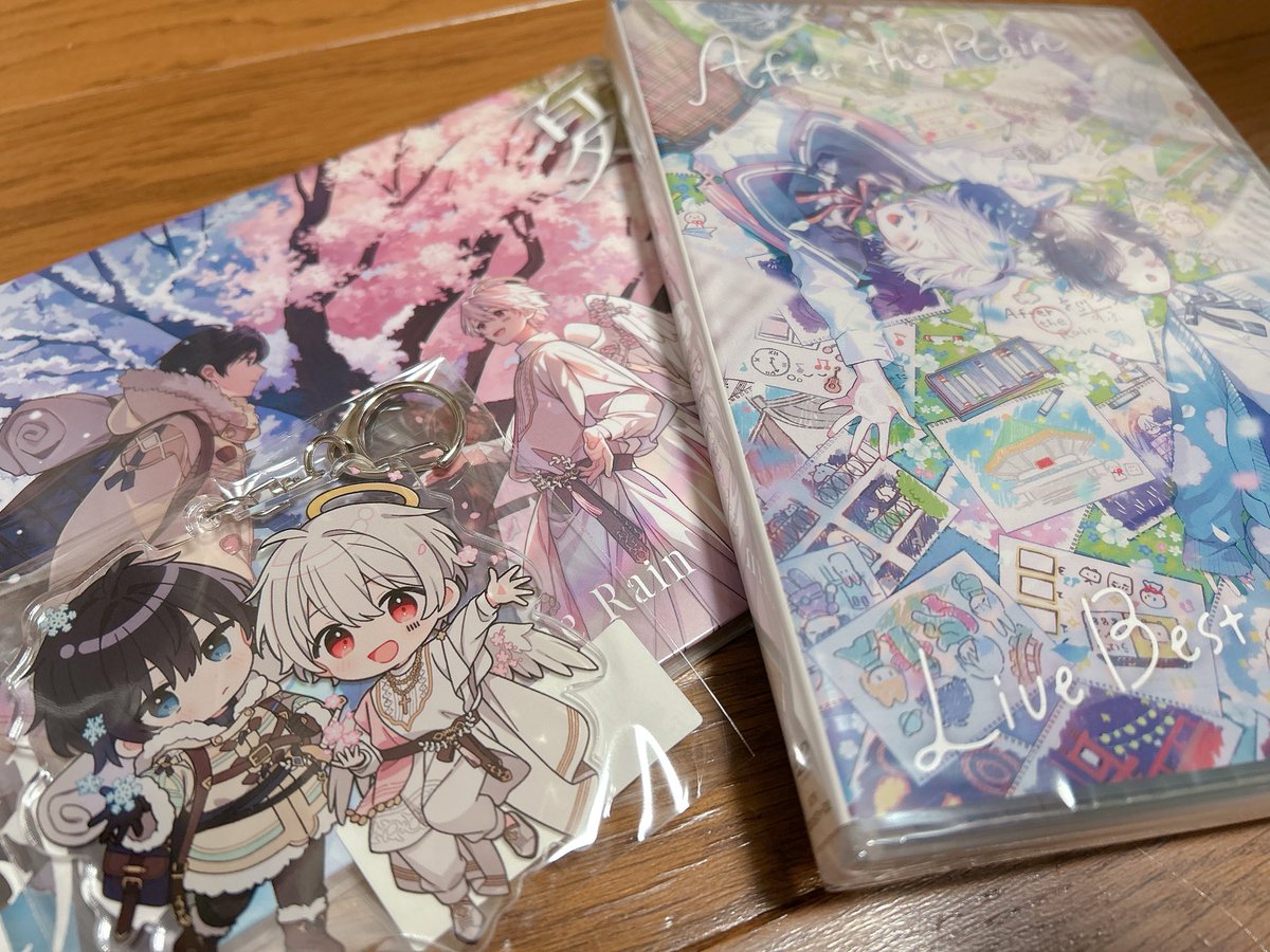 ocha_dayo25's tweet photo. アルバムとDVDかわいいෆ.*･ﾟ https://t.co/z54oqnh6dH