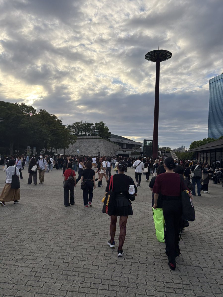 kgaimon's tweet photo. 今日は大阪城ホール
HANA
#HANA https://t.co/MrnwCShw9I