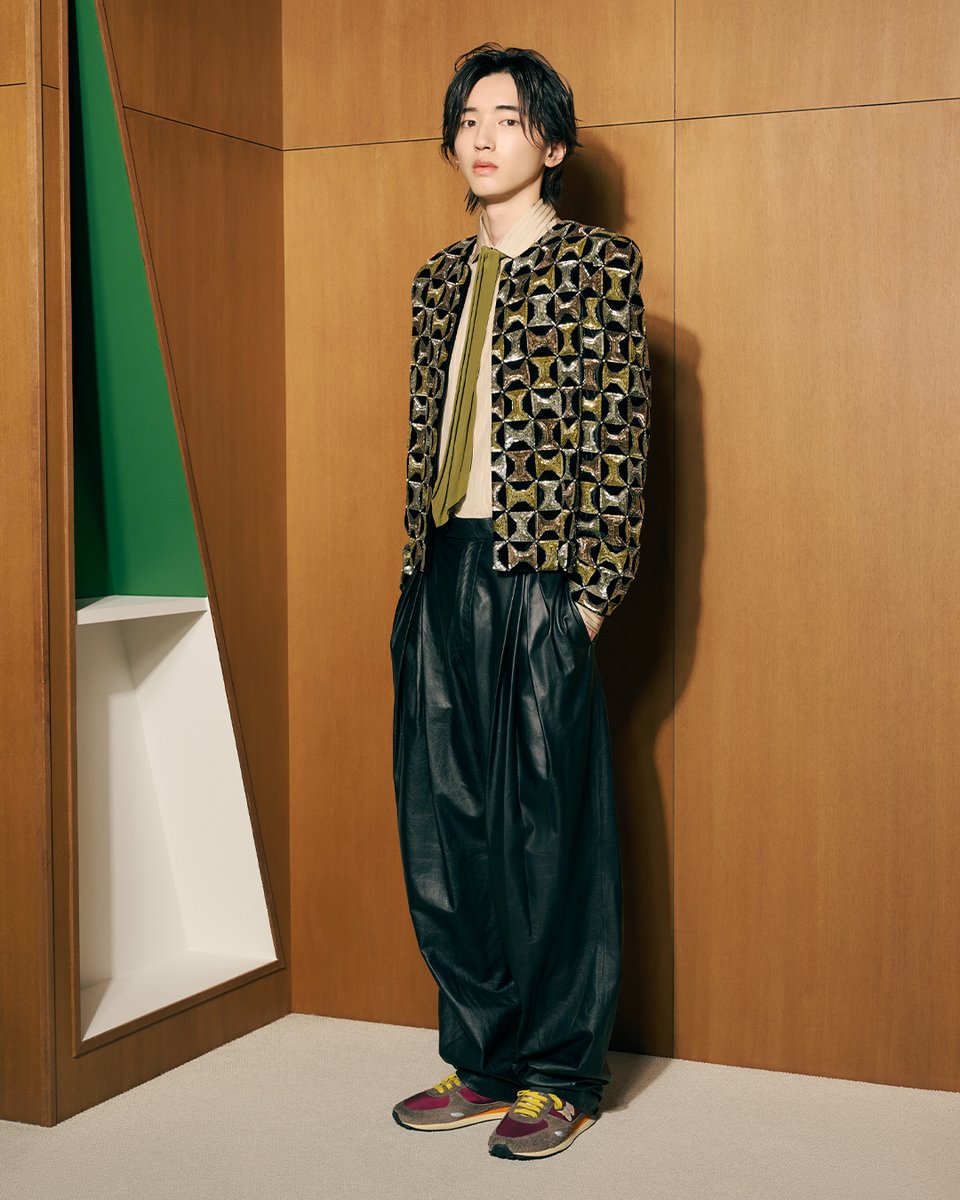 MaisonValentino's tweet photo. A new journey begins with #ShunsukeMichieda.

The Japanese actor, singer and member of Naniwa Danshi joins Valentino as its new Brand Ambassador. https://t.co/gUNOBRUaDz