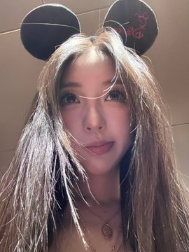 E33daa's tweet photo. 第一次玩推

为什么非要微信啊？

加qq 不可以吗 加的留言2 https://t.co/CoTG50mvCj