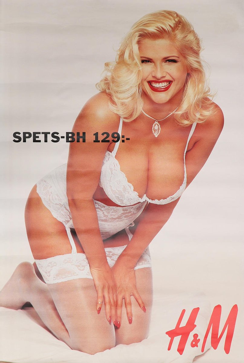 babymohouseman's tweet photo. War in den 90ern Normalität. Legendäre Kampagne. https://t.co/dPhpkVafAI