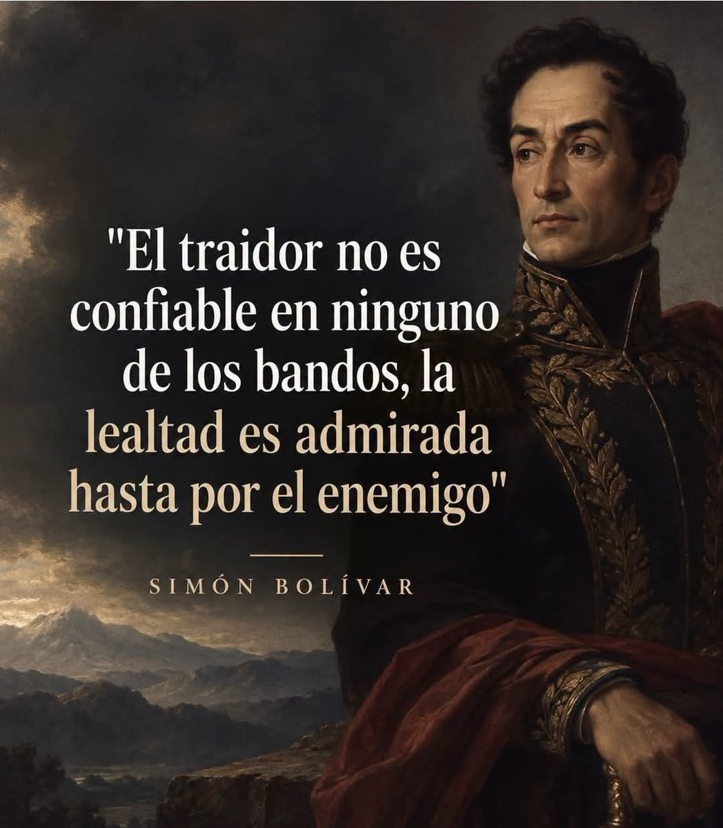 MiCarratu's tweet photo. Ladran los perros junto a ellos las hienas cobardes y traicioneras de la #ConjuraCivilMilitar de 1992-1998.
 
Estan activas y sedientas.

Todavía son fichas de los partidos con lealtad perruna 

Se acercan con las sombras sigilosamente.

!!! cuidado el zarpazo se podría repetir ¡¡¡