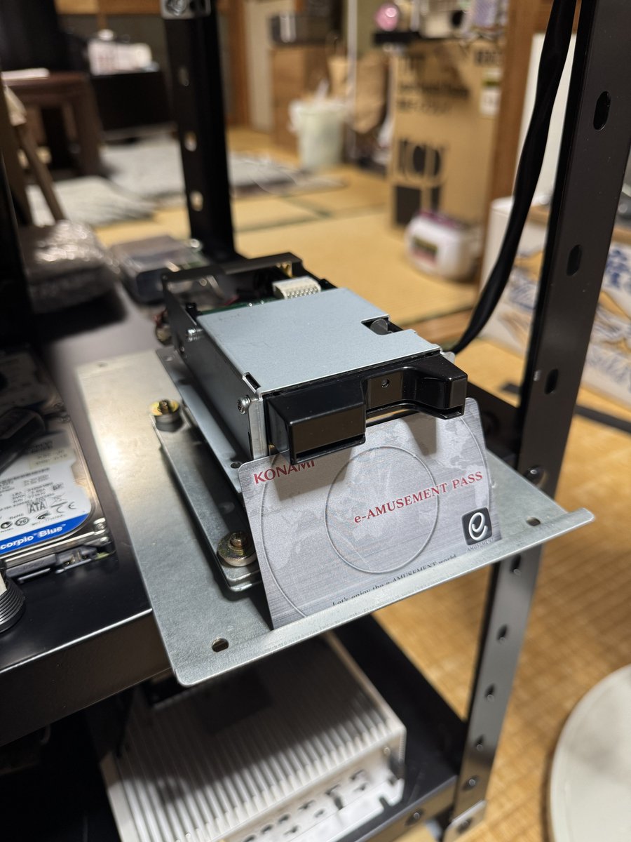 Yaguchiren0911's tweet photo. 旧型カードリーダーユニットの動作確認！
カチャって音が気持ち良い😍 https://t.co/WJRf9QPf9v