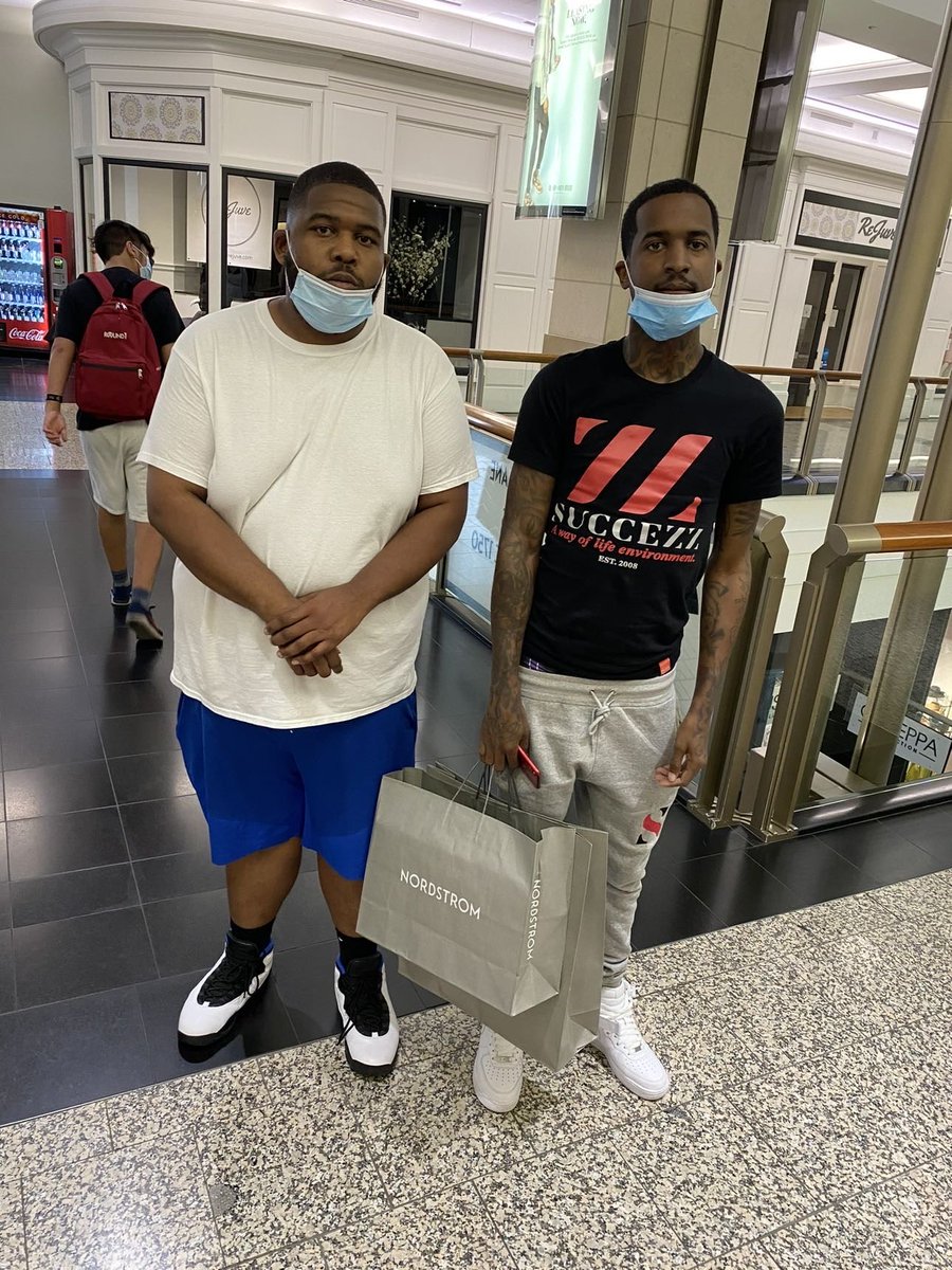 MrizzyInThaCut_'s tweet photo. Free @LilReese300 https://t.co/zyOGRXSoY2