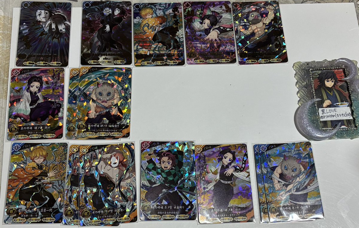 rinranlovedog's tweet photo. 鬼滅の刃 バトルスラッシュ カード 交換 譲渡

譲→画像参照
求→義勇、煉獄又は100円＋送料

UR、パラレルは交換のみ
譲渡の場合
Cのみ単体譲渡可能
SRはCを3〜お迎え
RはCより同数〜お迎え

郵送 https://t.co/DvmS1YHa4i