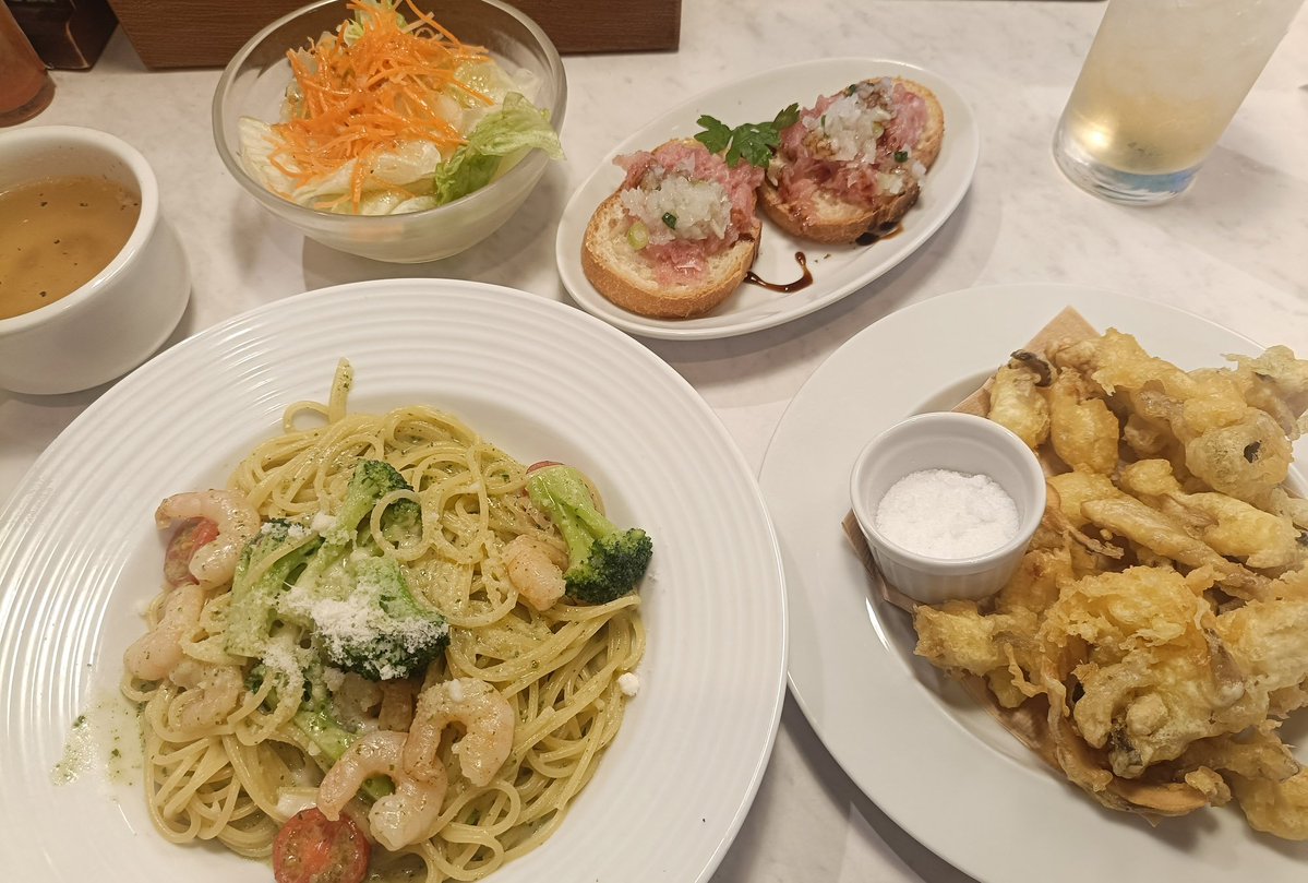 _rittatata's tweet photo. デブすぎて終わった🥹
オリーブの丘だいすき🫶 https://t.co/BaENdS6abl