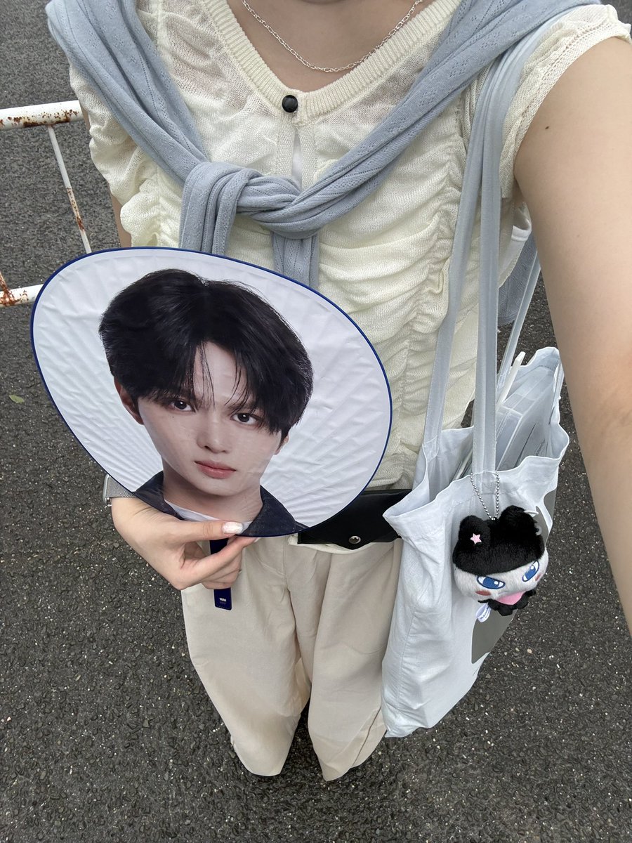 _yl6ra5's tweet photo. ファンミ神戸もしあわせ！！ 
 #KO1KEYZ  #KO1KEYZ_1ST_FANMEETING https://t.co/7GWNgJ57ph
