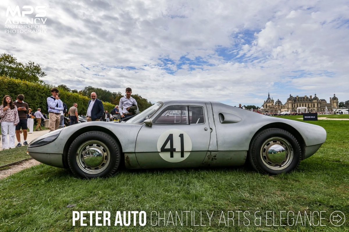 GrahamEdink9io's tweet photo. One of the most beautiful events, bringing art and elegance together every two years at the Chantilly estate. Photos by Bruno Vandevelde. MPS Agency captures creative motorsport imagery for editorial and commercial projects. Contact: https://t.co/CkMEJu0mT1