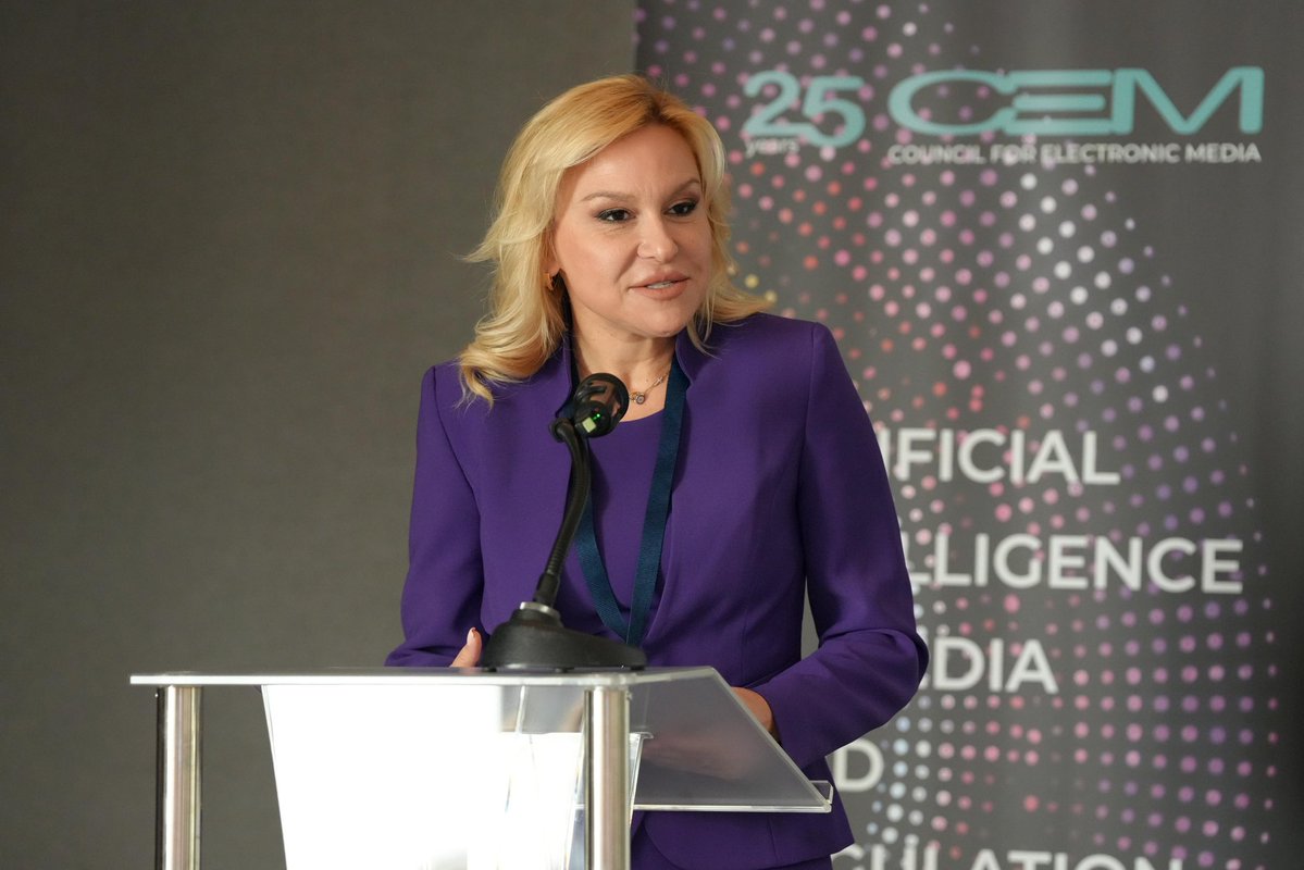 rtukkurumsal's tweet photo. “Medya ve Düzenlemede Yapay Zekâ” ana temasıyla Bulgaristan’ın başkenti Sofya’da düzenlenen BRAF 13. Yıllık Toplantısı’nın açış konuşmaları gerçekleştirildi.
 
Toplantının açış konuşmalarını; İnovasyon ve Dijital Dönüşüm Bakanı Ivan VASILEV, Üst Kurul Başkan Vekilimiz ve BRAF Genel Sekreteri Dr. Deniz GÜÇER, Karadeniz Ekonomik İşbirliği Örgütü (KEİ) Uluslararası Daimi Sekretaryası Genel Sekreter Birinci Yardımcısı, Büyükelçi Dr. Merve Safa KAVAKCI ve Bulgaristan Elektronik Medya Konseyi (CEM) Başkanı Dr. Gabriela NAPLATANOVA ile gerçekleştirdi.