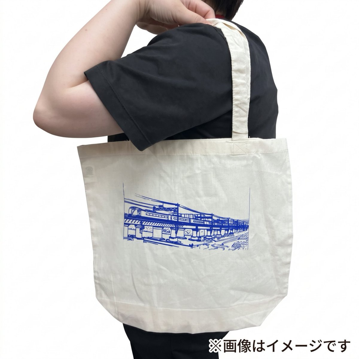 Shimbashishop's tweet photo. ＼予告／【ｲﾍﾞﾝﾄ情報】ｵﾘｼﾞﾅﾙ鉄道ｸﾞｯｽﾞ作り🚎✨
日本の鉄道発祥の地「旧新橋停車場」で特別なﾓﾉづくり体験🖌️自分の鉄道写真で作るﾄｰﾄﾊﾞｯｸﾞと電解ﾏｰｷﾝｸﾞでｷｰﾎﾙﾀﾞｰが制作できます！
日程：10/12(月・祝)  ※参加料金がかかります
申込開始日：9/19（土）予定 https://t.co/OTffwQGPEn