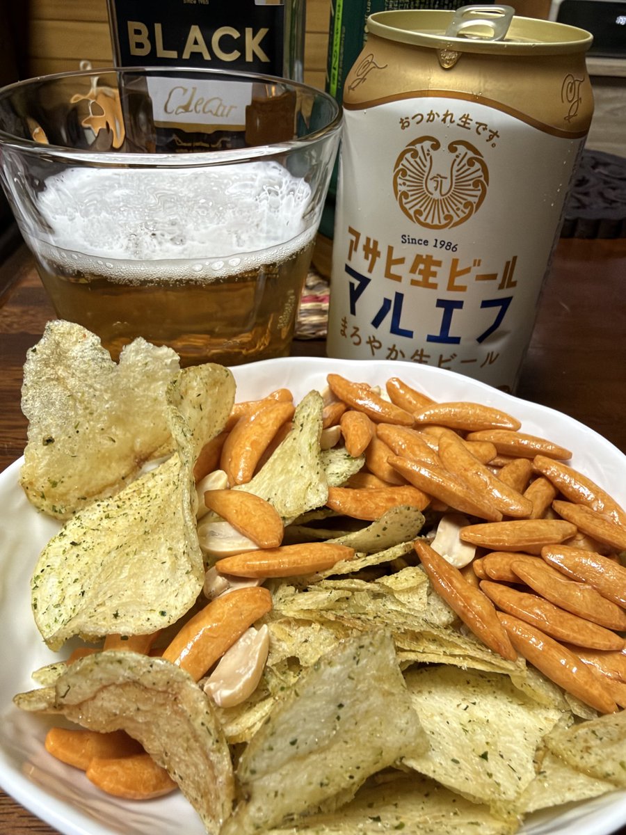 SoraDiy's tweet photo. 10日振りくらいの🍺 https://t.co/DqKcOrQbyj