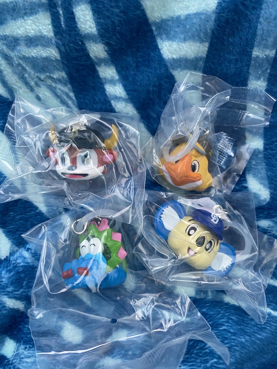 ZioZio960's tweet photo. 「交換」
プロ野球マスコット
めじるしアクセサリー

譲)
画像参照

求)
レオ×3、ジャビット

レートの関係上、ドアラはジャビットとの交換、もしくはレオ2つとの交換優先。
地方住みの為、郵送交換希望です。
検索からもよろしくお願いします。 https://t.co/uIxvxsw5ti