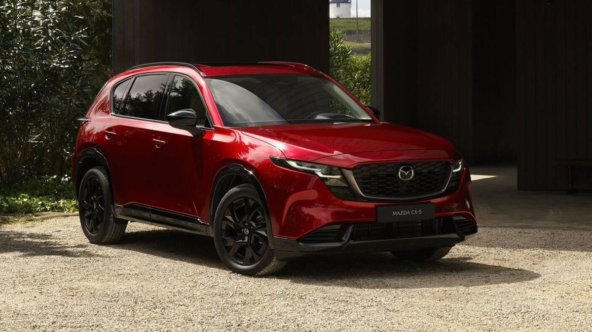 defimoteurs's tweet photo. Le nouveau Mazda CX-5 est arrivé à Maurice https://t.co/wnSJIOGE6S https://t.co/fYto1vwvsU